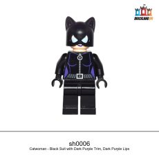 Figurine Super Heroes Catwoman - Black Suit with Dark Purple Trim, Dark Purple Lips, réf. sh0006