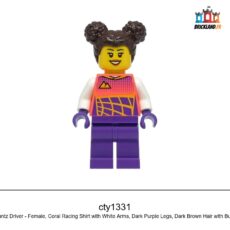 Figurine Town Stuntz Driver - Female, Coral Racing Shirt with White Arms, Dark Purple Legs, réf. cty1331